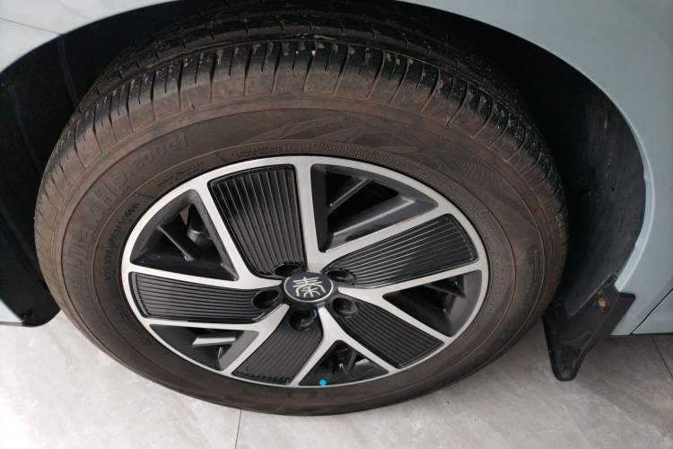 Used BYD Qin L 2024 DM-i 120KM Leading Model
