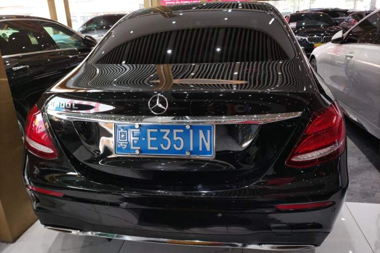 Used Mercedes-Benz E-Class 2019 Restyled E 300 L Sporty and Stylish Edition