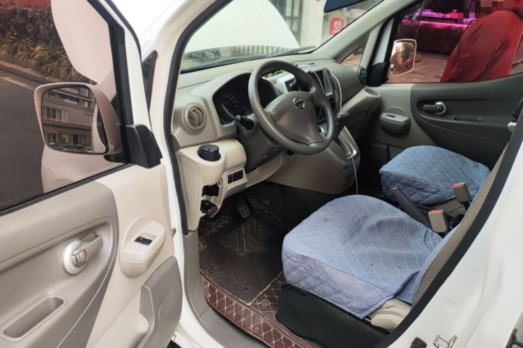 Used Nissan NV200 2018 1.6L CVT Luxury Model Driver Seat