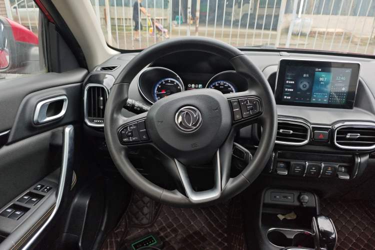 Used Dongfeng Aeolus AX4 2017 1.6L DCT Trendy Style
