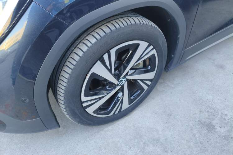 Used Volkswagen ID.6 CROZZ 2022 Long-Range PRO Edition
