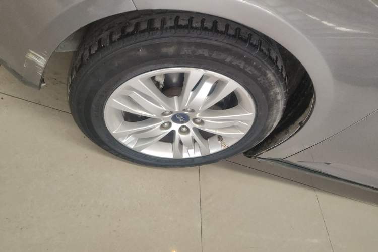 Used Ford Focus 2012 Sedan 1.6L Automatic Comfort Model