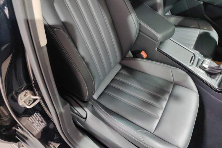 Used Volkswagen Passat 2024 280TSI Business Edition