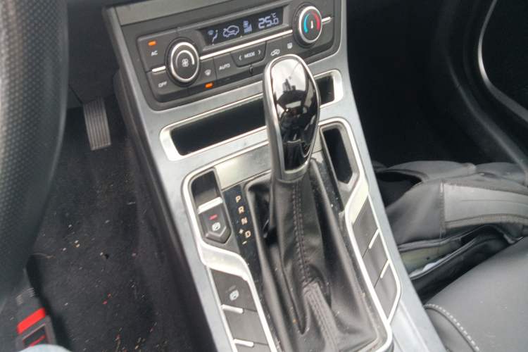 Used Geely Auto Emgrand 2021 UP 1.5L CVT Luxury Model
