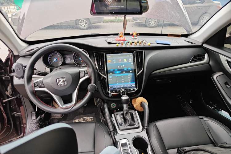 Used Zotye SR7 2016 1.5T CVT Cube Dream Edition China V Standard