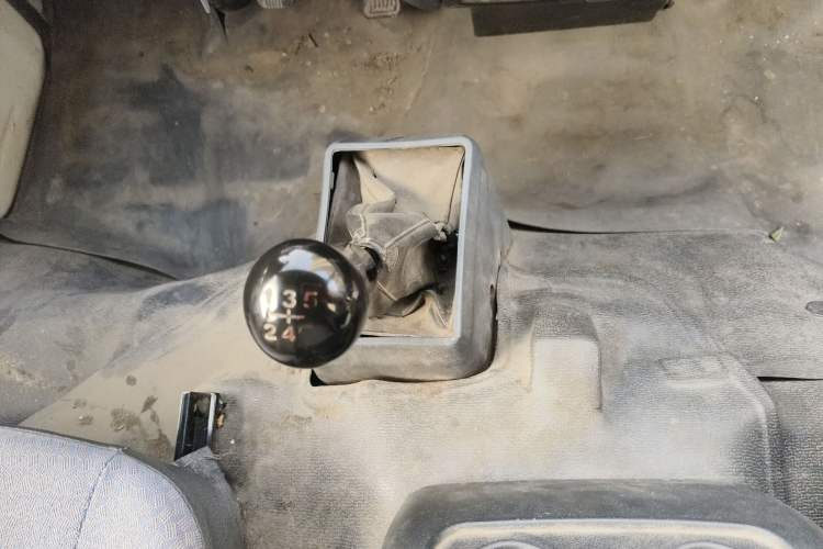 Used King Long Golden Way 2018 2.0L Van Series 4G20
