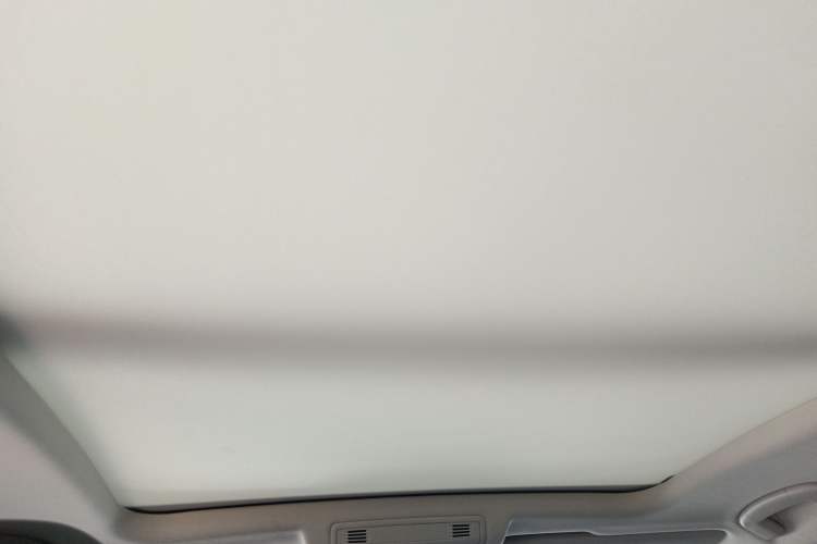 Used Volkswagen T-ROC 2022 280TSI DSG Two-Wheel Drive Elite PLUS
