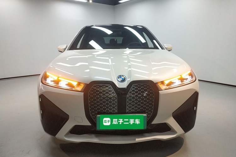 Used BMW iX 2022 xDrive40
