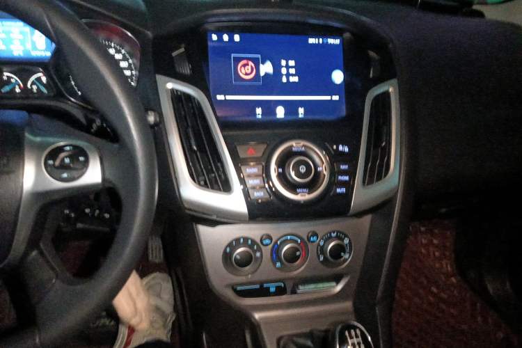 Used Ford Focus 2012 Hatchback 1.6L Manual Comfort Model