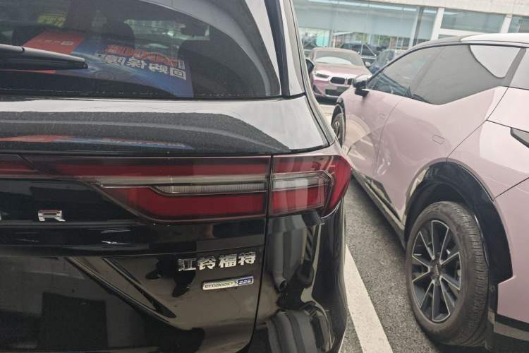 Used Ford Equator 2021 EcoBoost 225 Premier 6-Seater
