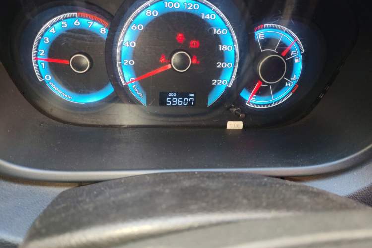 Used FAW Junpai D60 2015 1.5L Manual Standard Edition Odometer Close Up