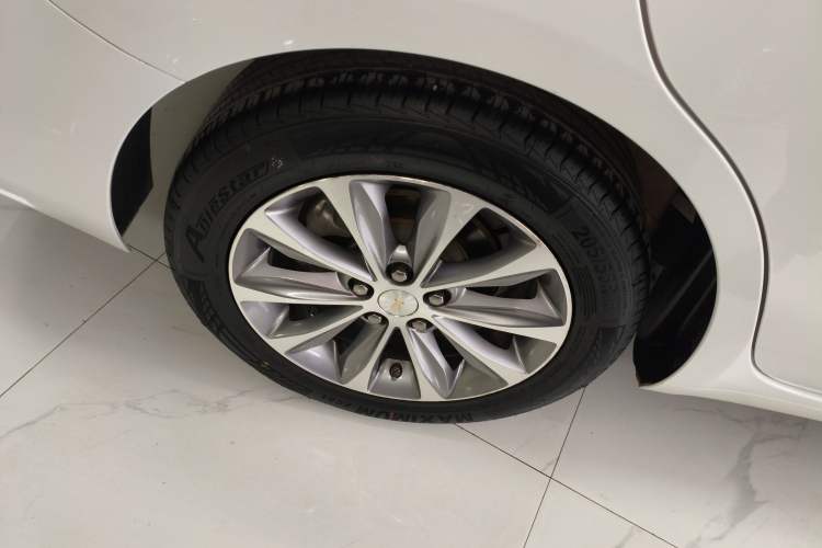 Used Chevrolet Monza 2020 320 Automatic Enjoyment Edition