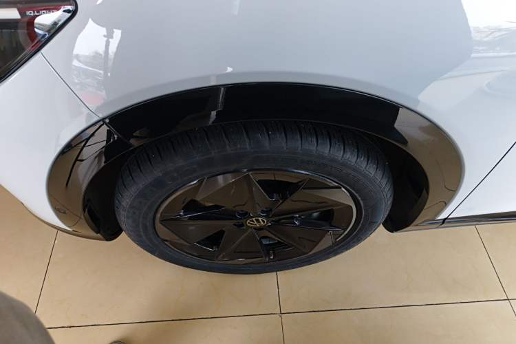 Used Volkswagen ID.UNYX 2024 Pro Long-Range Version Exterior 4