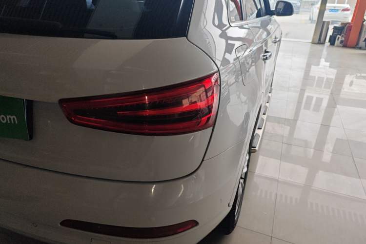 Used Audi Q3 2015 30 TFSI Comfort Model