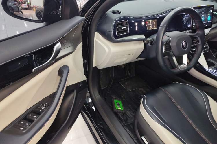 Used BYD Qin PLUS 2021 DM-i 55KM Flagship Model
