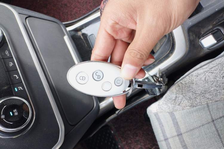 Used BYD Song MAX 2017 1.5T Manual Smart Connect Luxury 7-Seater
