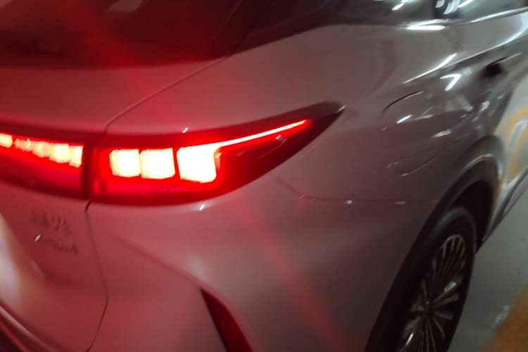 Used EXEED Stellar C-DM 2024 1.5T Long-Range Pro Right Rear Taillight