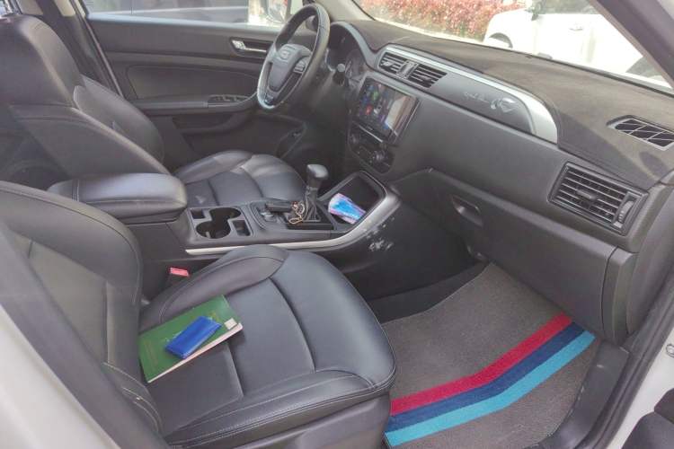 Used Qoros 5 2018 Revised Version 1.6T Automatic Leading Edition
