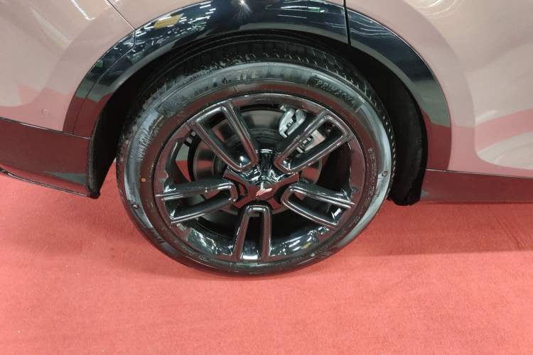 Used VOYAH FREE 2024 Ultra-Long Range Intelligent Driving Version
