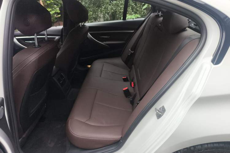 Used BMW 3 Series 2018 330i M Sport Night Edition Left Rear Seat