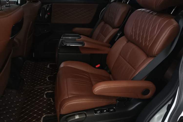 Used Honda Elysion 2019 2.0L Hybrid Supreme Edition