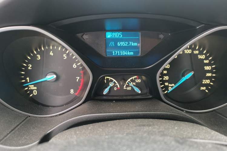 Used Ford Focus 2015 Hatchback 1.6L Automatic Comfort Model Instrument Cluster