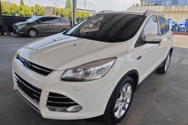 Used Ford Kuga 2015 2.0L GTDi Four-Wheel-Drive Sport Model