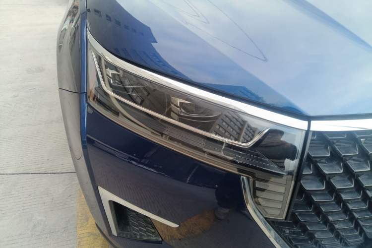 Used Venucia Star 2020 260T Automatic 48V Mild Hybrid Turbocharged Starry Edition
