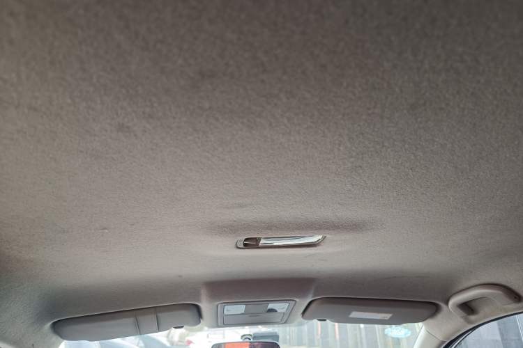 Used Nissan Tiida 2014 1.6L CVT Comfort Model
