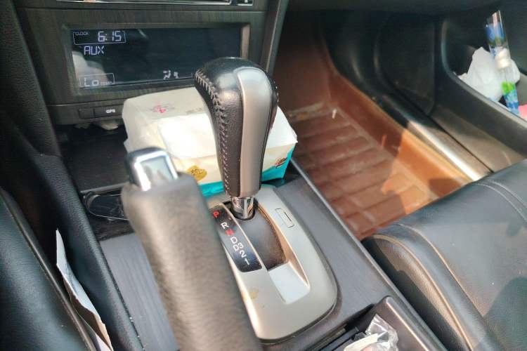 Used Honda Crosstour 2012 2.4L Prestige Edition