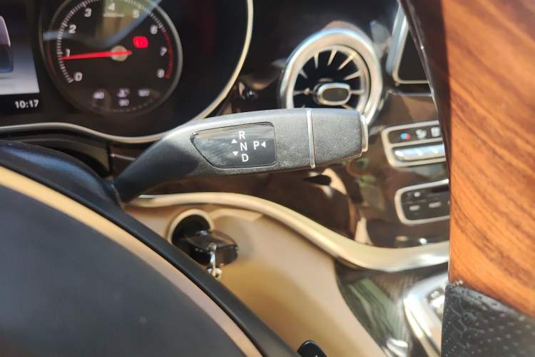 Used Mercedes-Benz V-Class 2016 V 260 Prestige Edition