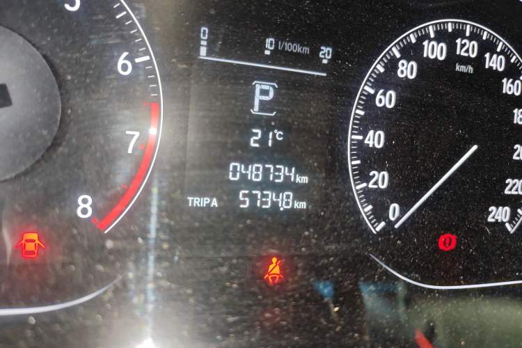 Used Honda Accord 2018 260TURBO Elite Edition China V Odometer Close Up