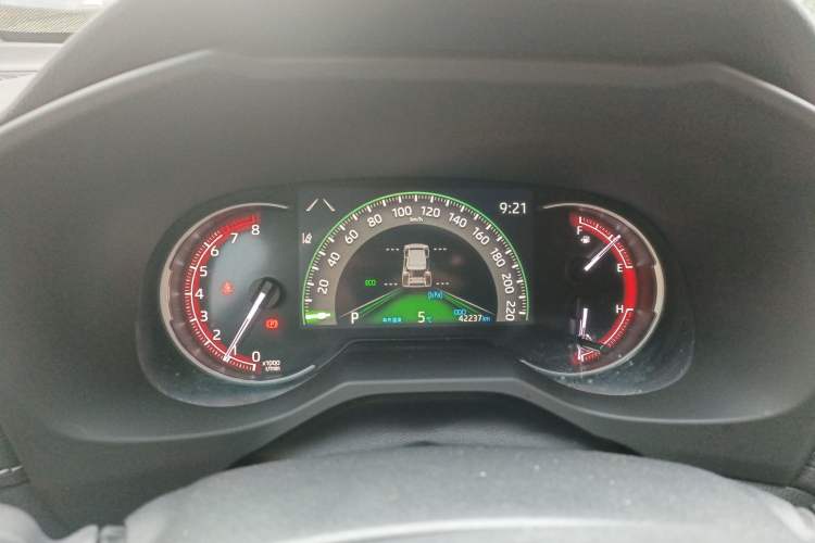 Used Toyota RAV4 2022 2.0L CVT Two-Wheel Drive Fashion Plus Edition
