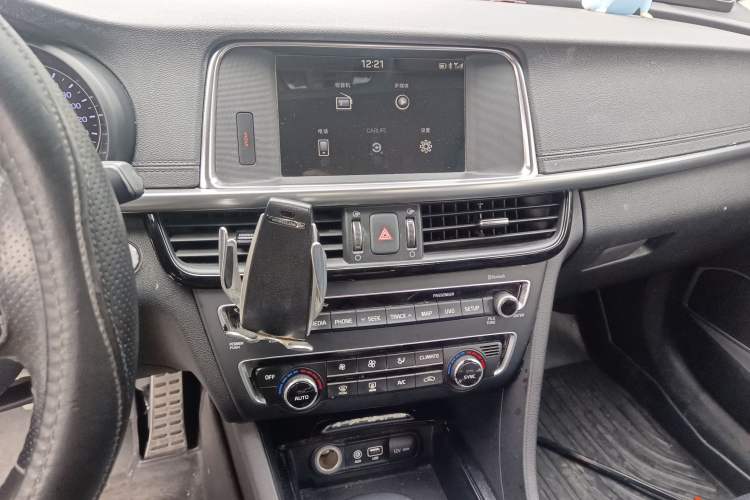 Used Kia K5 2016 1.6T Automatic LUX Audio And AC Panel