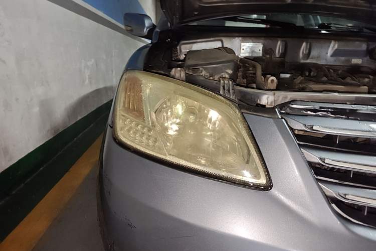 Used FAW Xiali N5 2011 1.0L Manual Standard Edition
