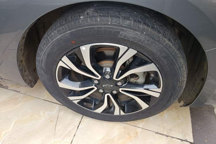 Used Chevrolet Monza 2020 Light Hybrid RS 330T Automatic Comfort Edition Exterior 1