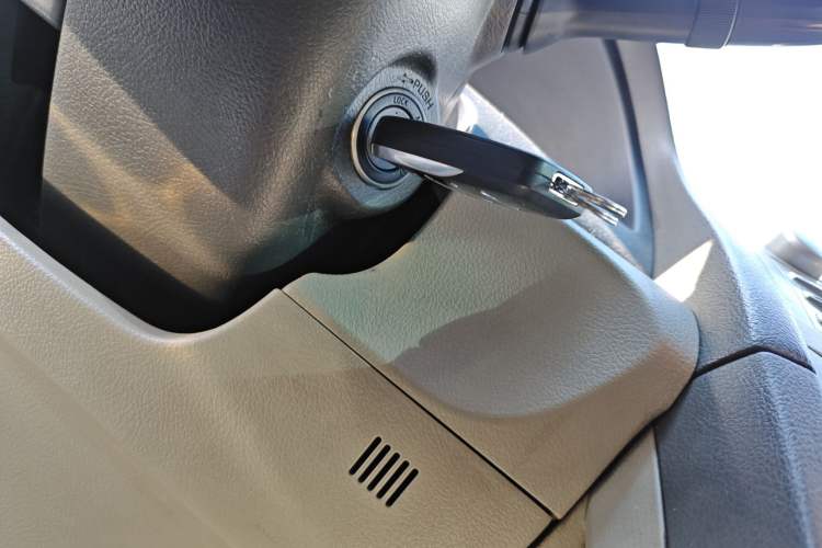 Used Toyota Camry 2011 200G Classic Anniversary Edition