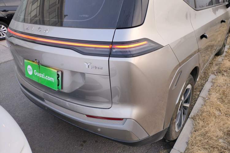 Used AION Y 2023 Younger Star Edition