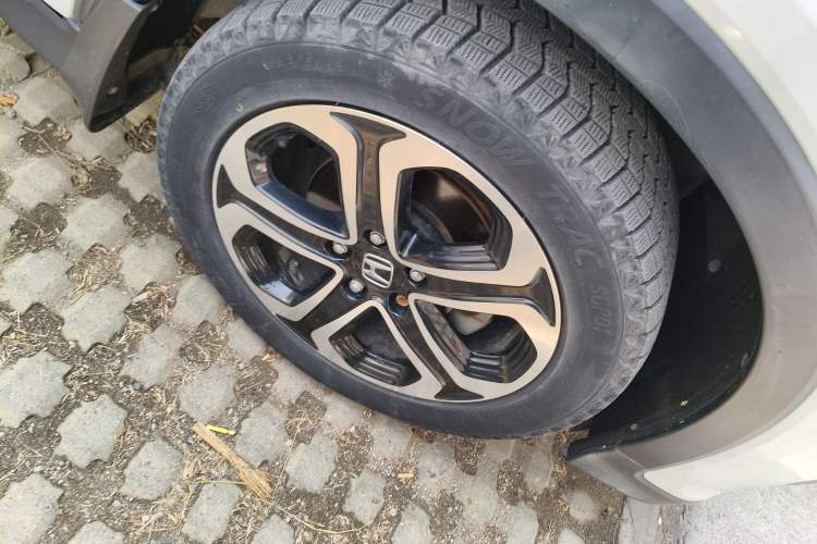 Used Honda XR-V 2015 1.8L EXi CVT Comfort Version Right Front Wheel Hub