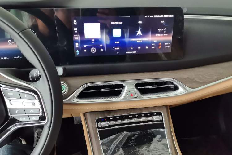 Used Landian E5 2023 1.5L DE-i 100KM Zhenxiang Edition 7-Seater Audio And AC Panel