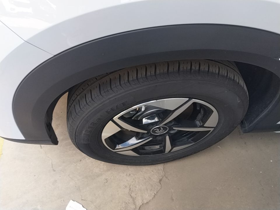 BYD Yuan UP 2024 401KM Leading Edition — снимка 10