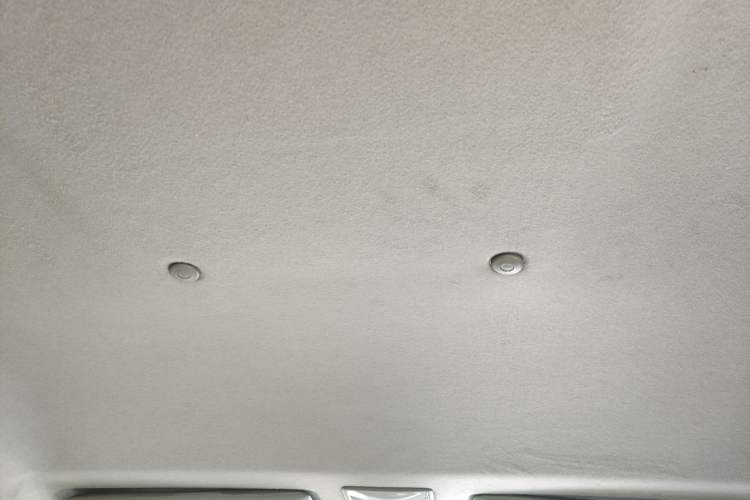 Used FORTHING Lingzhi 2014 M3 1.6L 7-seater Standard Model
