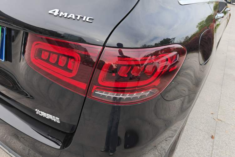 Used Mercedes-Benz GLC 2022 Facelifted GLC 260 L 4MATIC Dynamic Edition Right Rear Taillight