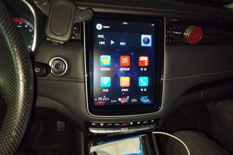 Used CHANGAN OSHAN COSPro 2021 1.5T Automatic Flagship 7-Seater Audio And AC Panel