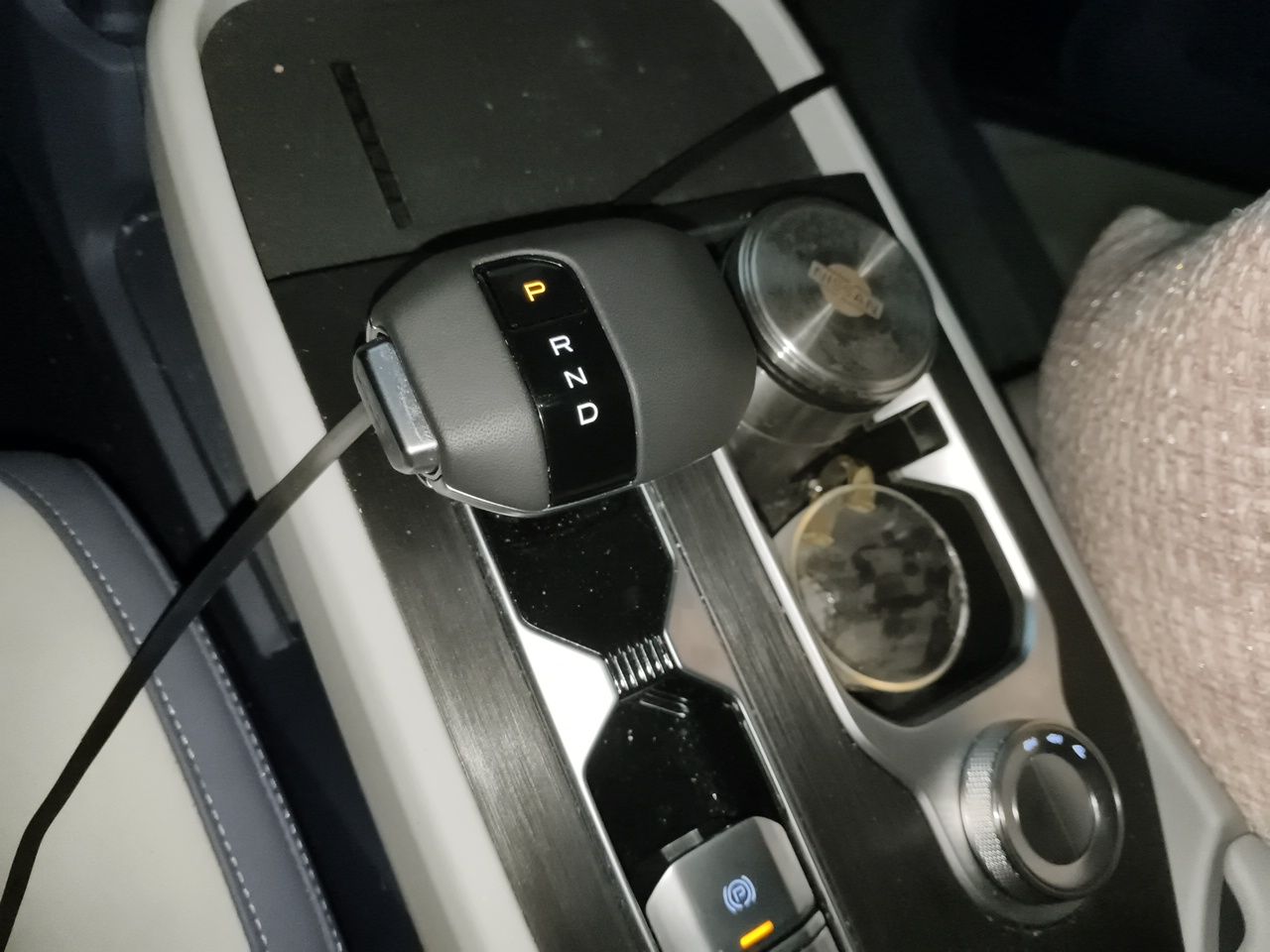 Dongfeng Zhengzhou Nissan Z9 GE PHEV 2025 Model 135KM All-Wheel-Drive Luxury Edition — снимка 14