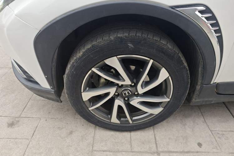 Used Luxgen U5 SUV 2017 1.6L CVT Prestige Edition