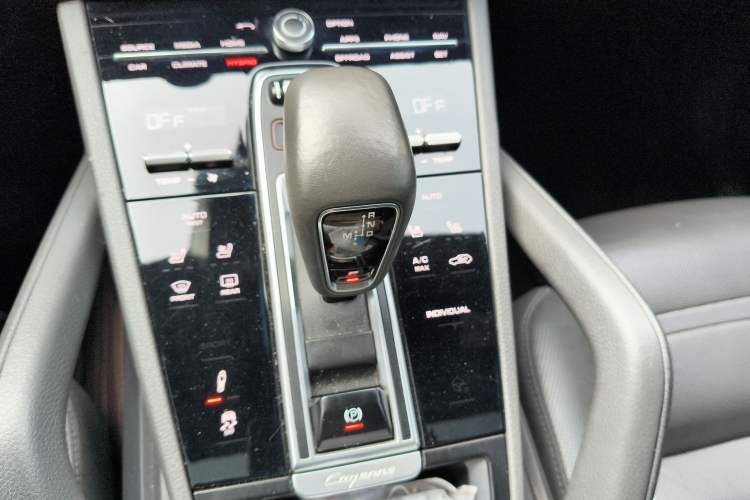 Used Porsche Cayenne E-Hybrid 2019 Cayenne E-Hybrid 2.0T