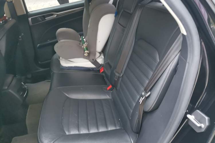 Used Ford Mondeo 2017 EcoBoost 180 Luxury Model Left Rear Seat