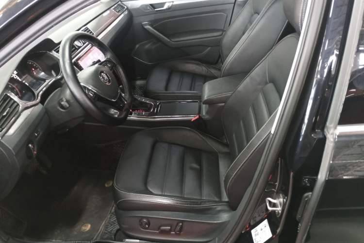 Used Volkswagen Passat 2017 330TSI DSG Luxury Edition