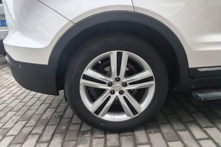 Used Zotye T700 2017 1.8T Dual-Clutch Flagship Model